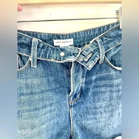 Good American The Cut Off Fold Over Waist Jean Shorts Blue684 Size 28 - Picture 4 of 9